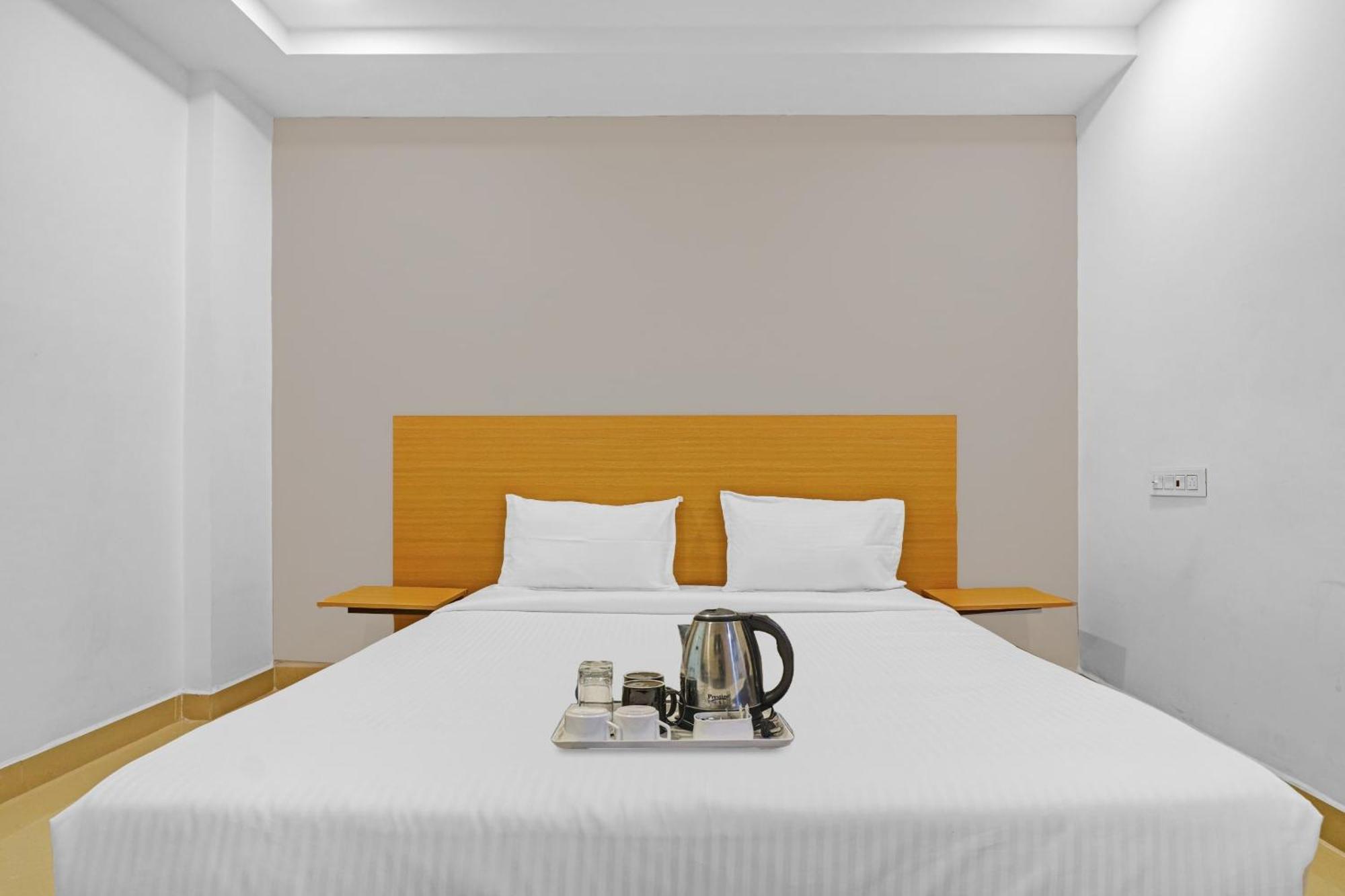Hotel Townhouse Che Sigma Hyderabad Exterior foto