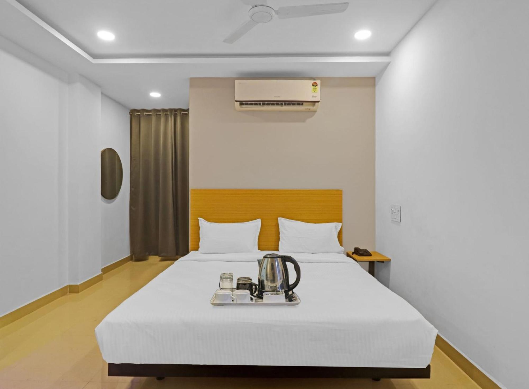 Hotel Townhouse Che Sigma Hyderabad Exterior foto